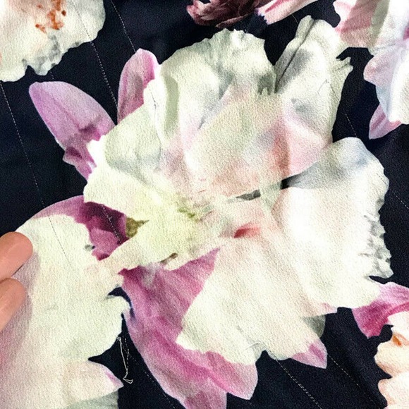 Cynthia Rowley Rose Floral Romper 12 Buckle Belt - Picture 12 of 13